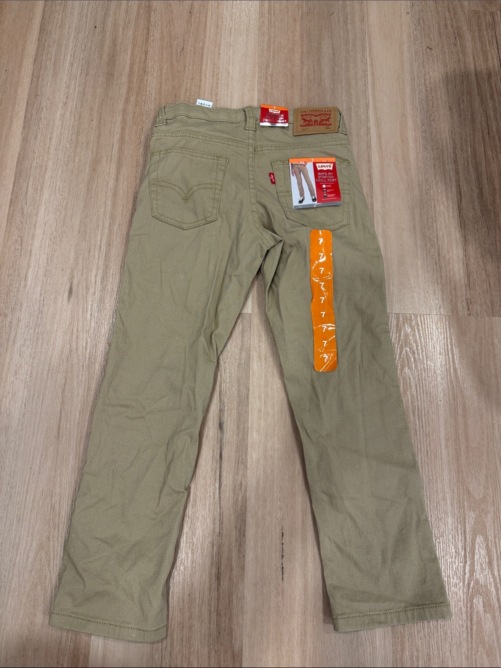 Levi's boys 511 size 7  Khaki Straight Jeans new with stretch